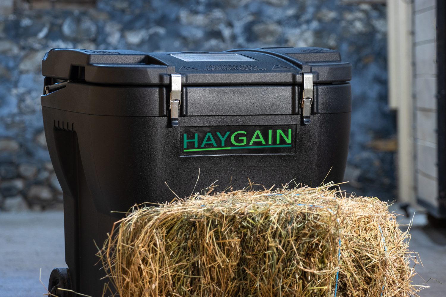 HG 600 Produktfoto mit Heuballen